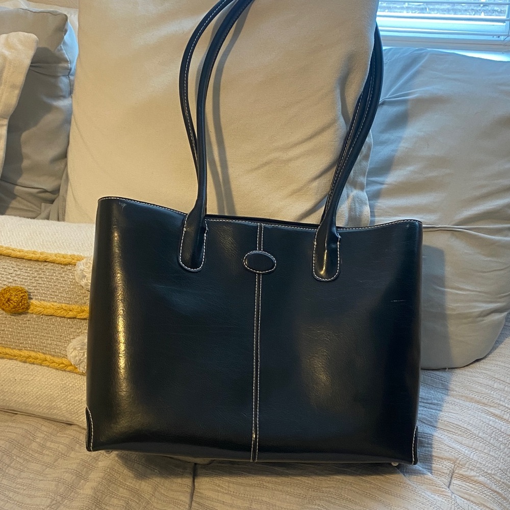 Elegant Black Leather Tote Bag